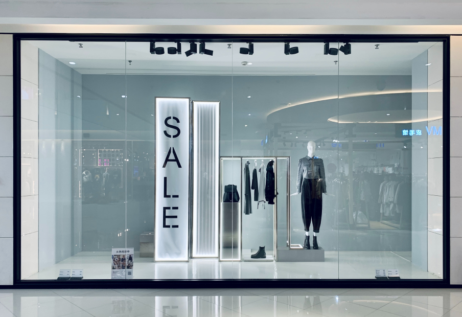 جذب مشتری با تنظیم نور پردازی داخل فروشگاه